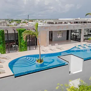 https://lil-town.quintano-roohotels.com